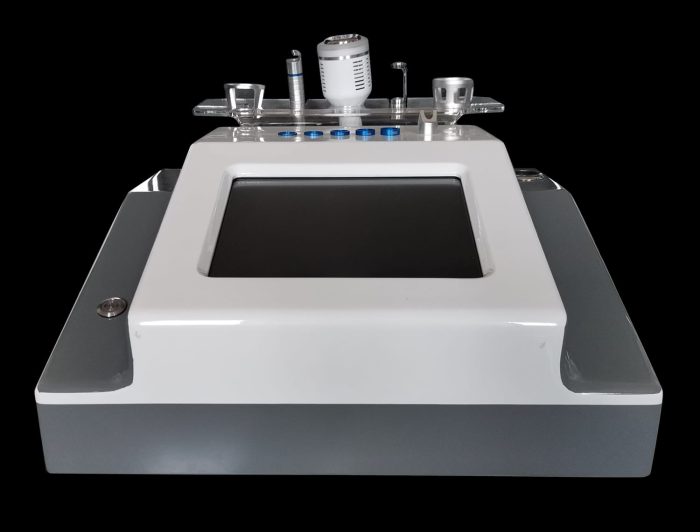 WhatsApp Image 2022-11-16 at 12.06.25 (2) QUATTRO Podoloji & Dermatoloji & FizikTedavi Muktiendikasyonel Kombine Lazeri - Görsel 12