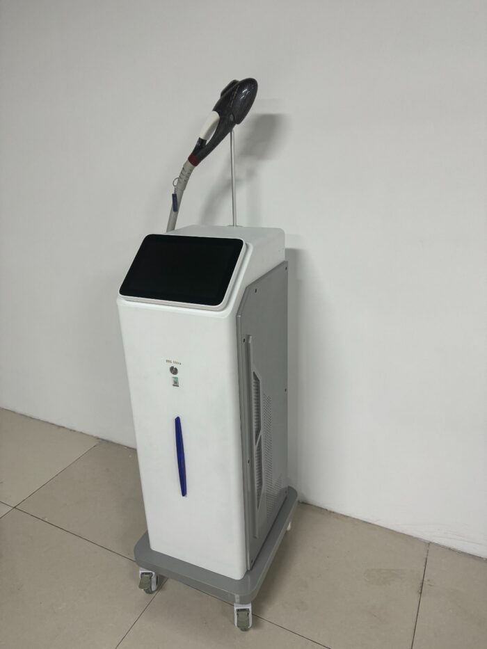 WhatsApp Image 2024-09-19 at 11.41.29 (1) BBL Ultralight | IPL Cihazı - Görsel 2
